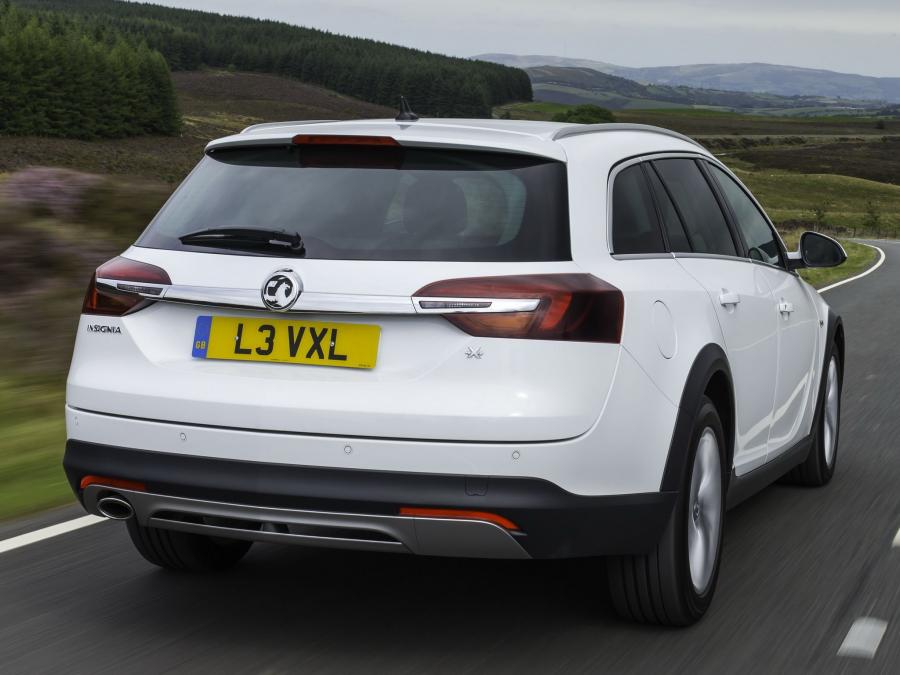  Vauxhall Insignia Country Tourer 2013 года  (фото 20 из 28)
